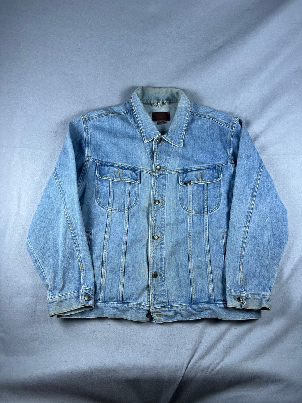 Vintage Lee Denim Trucker Jacket Mens XXL Blue Button Up Light Wash Grunge